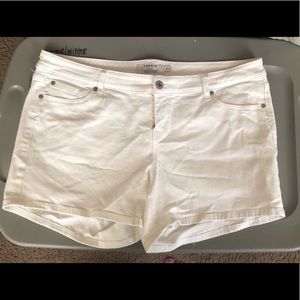White Denim Size 18 Torrid Shorts
